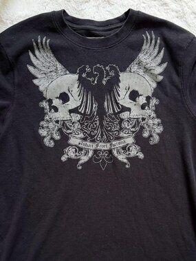 Old Navy Audaci Favet Fortuna Skull Wing Graphic Thermal Long Sleeve